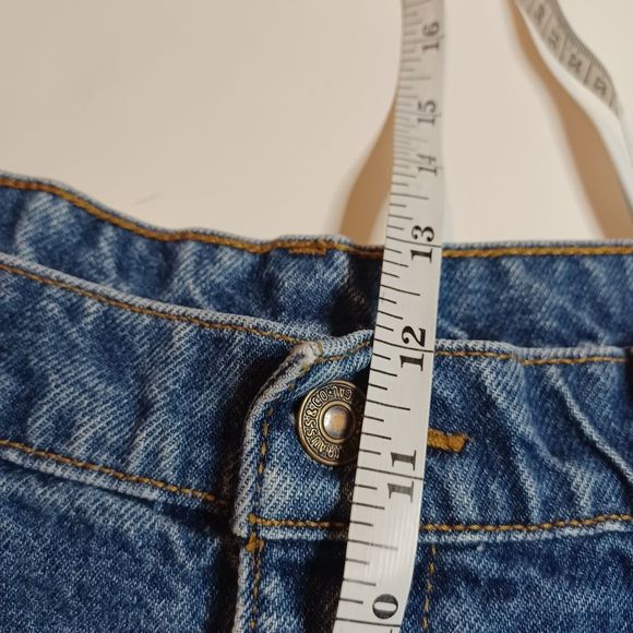 Levi's 505 Reworked Denim Shorts 407 - Picture 9 of 9